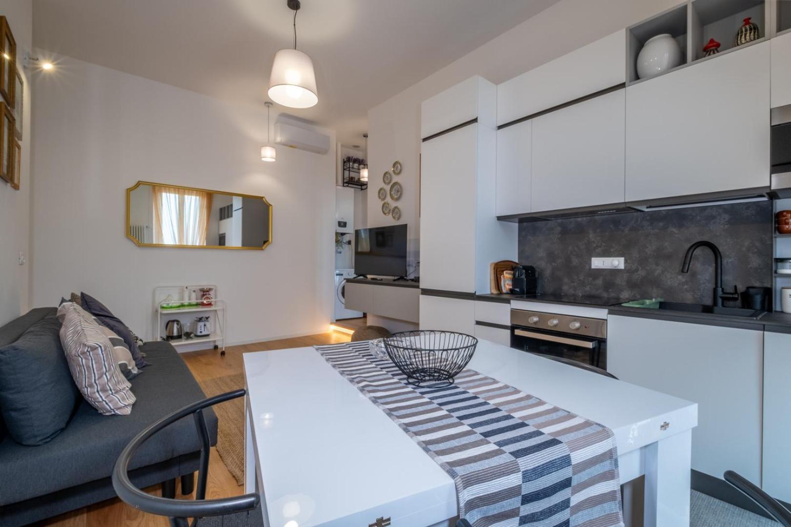 Apartment Ht Siesta Sistina Rom